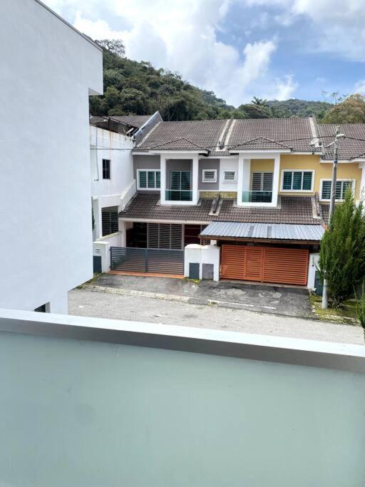 Azzalea Homes 2 @ Taman Golden Hills Cameron Highlands Eksteriør billede